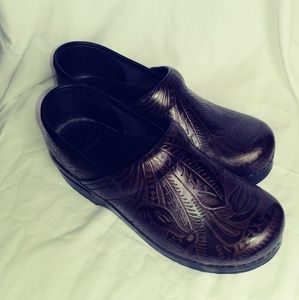 Dansko brown tooled leather clog